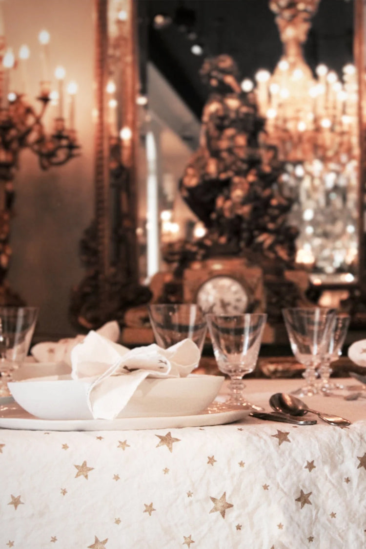 Falling Stars Linen Tablecloth in White with Gold Stars