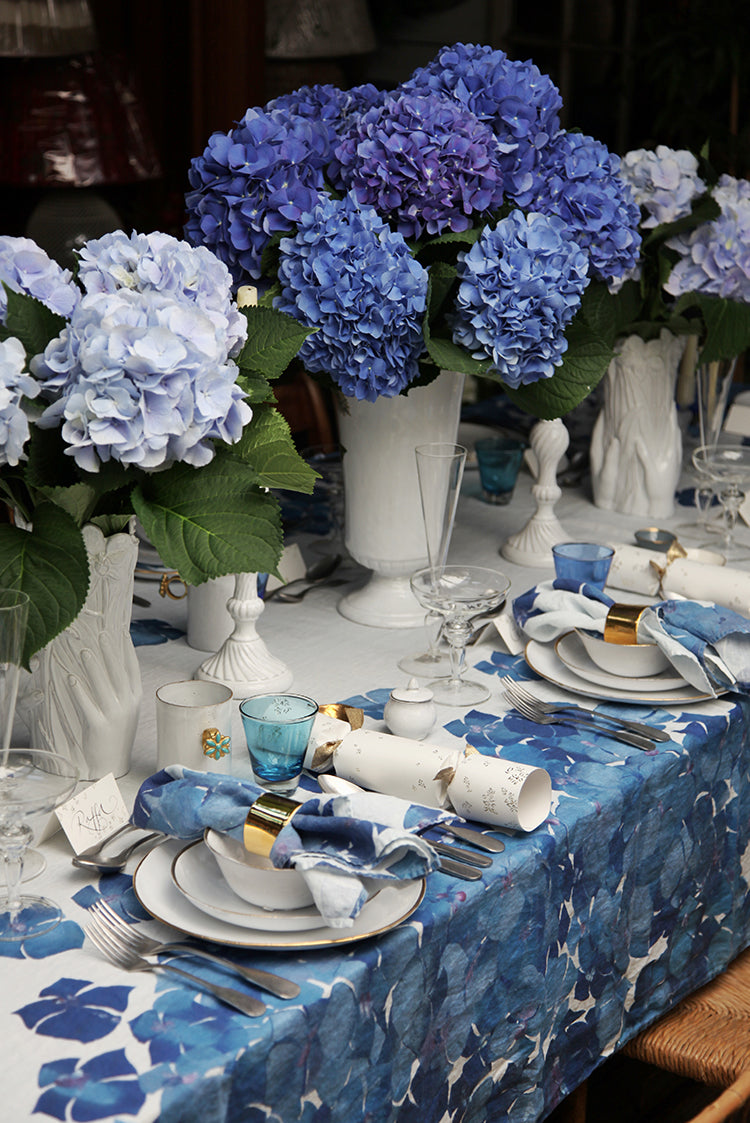 Hydrangea Linen Tablecloth in Blue