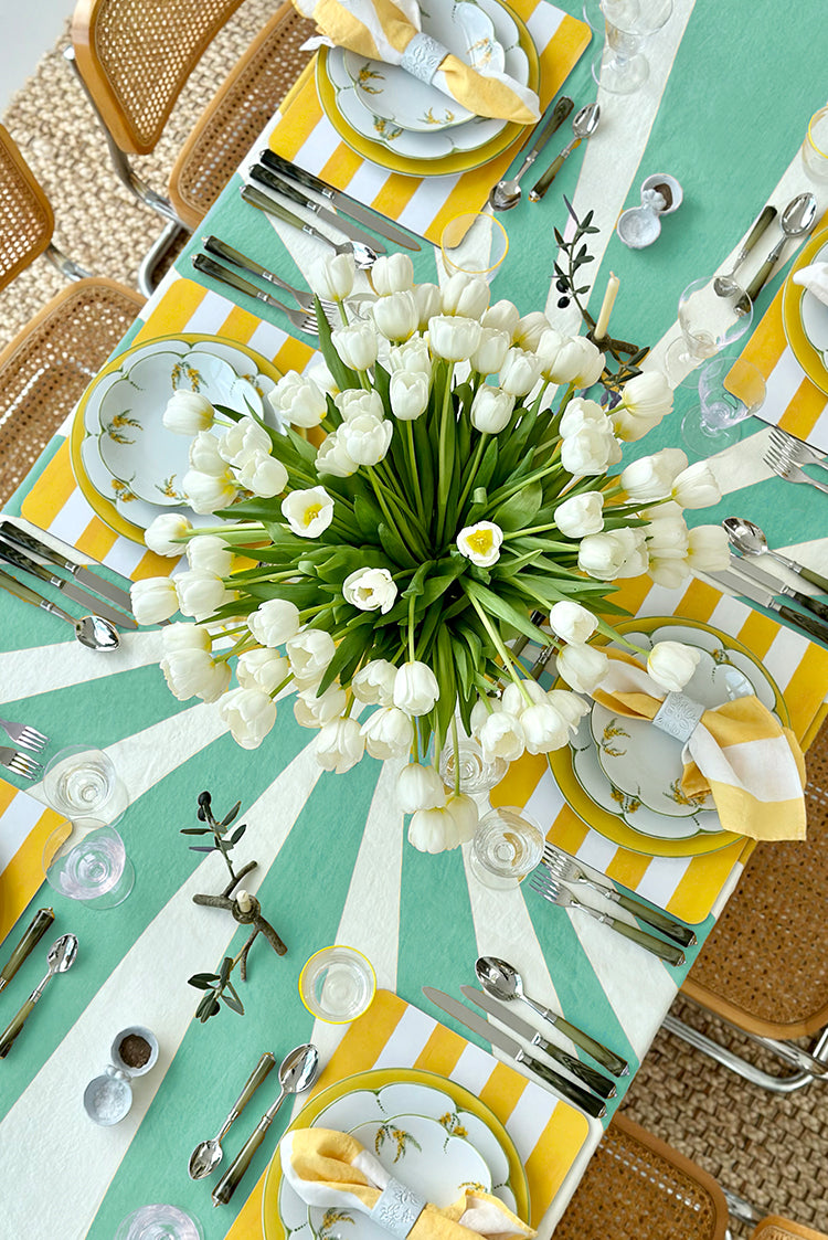 Le Cirque Linen Tablecloth in Mint Green