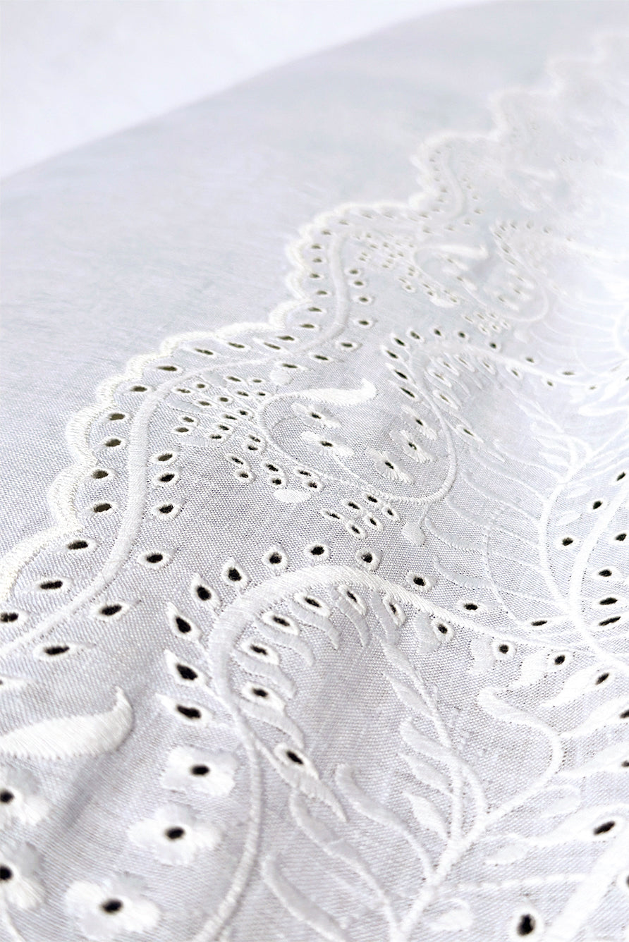 Broderie Anglaise Linen Napkin, 50 x 50cm