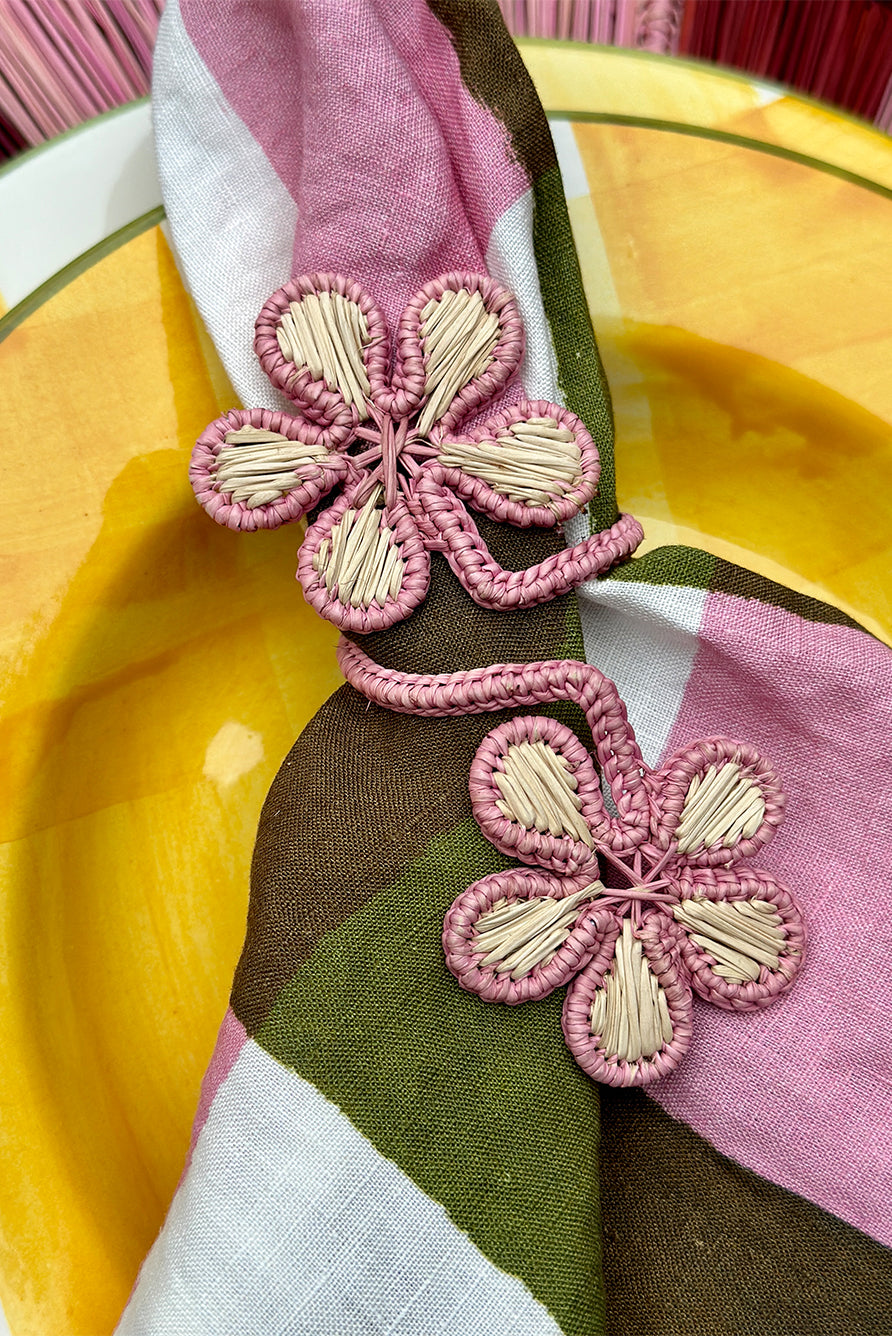 Wrapped Flowers Handwoven Straw Napkin Ring in Pink