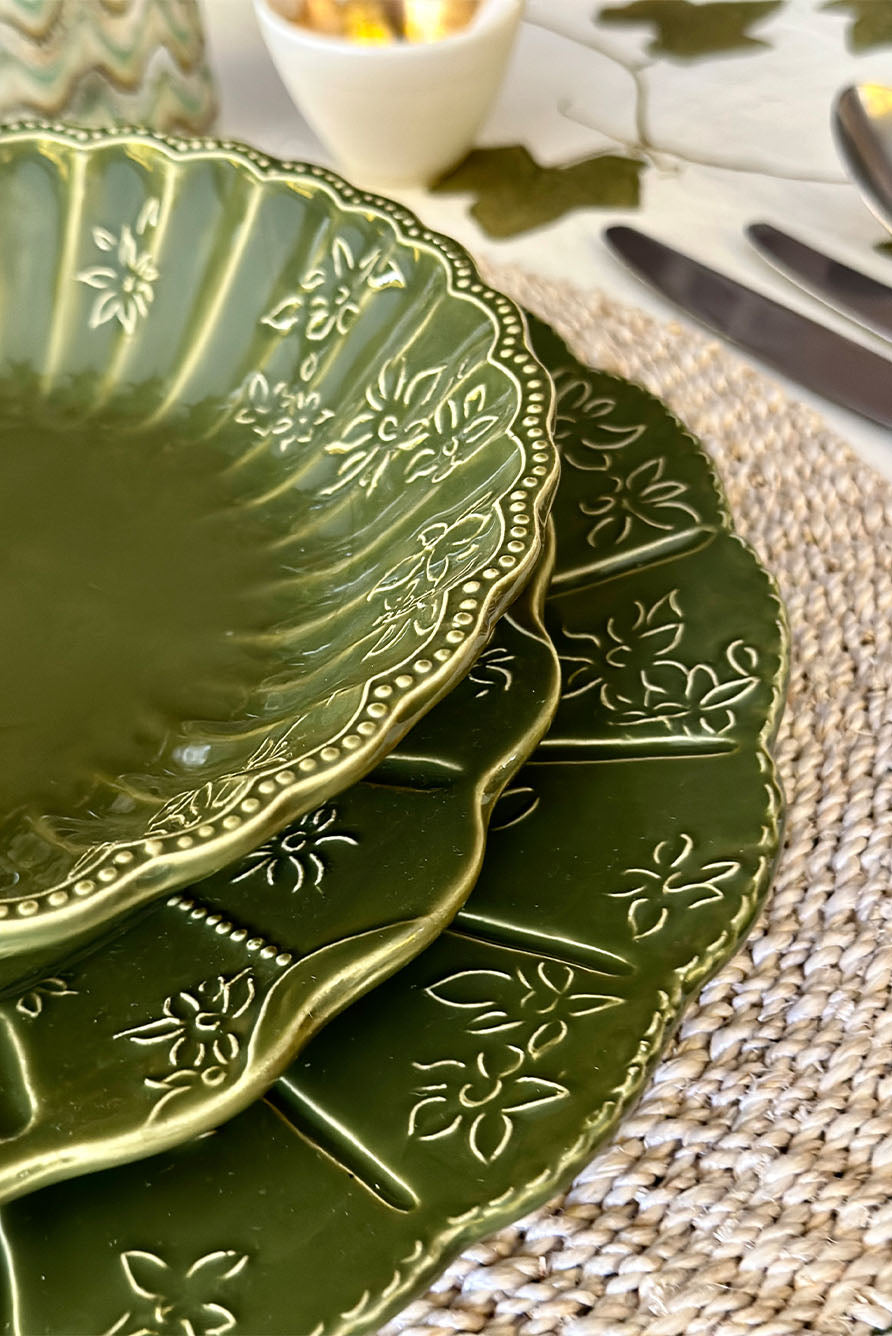 Bernadette's Falling Flower Green Dinner Plate, 30cm