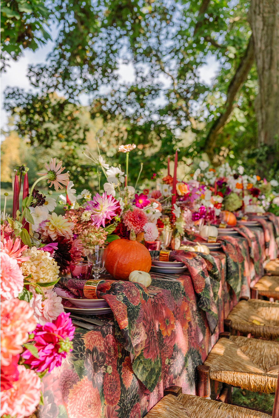 Dahlia Linen Tablecloth in Red & Purple