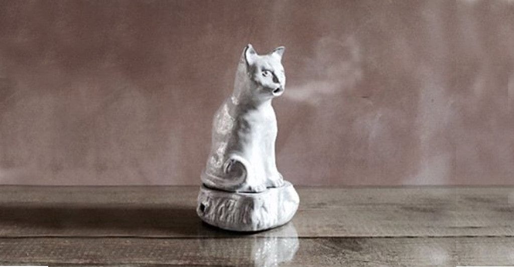 Setsuko Cat Incense Burner by Astier de Villatte, 20.5cm